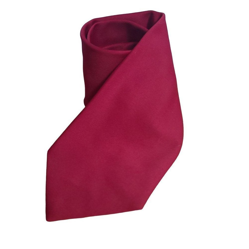Red 100% Dacron Polyester Tie